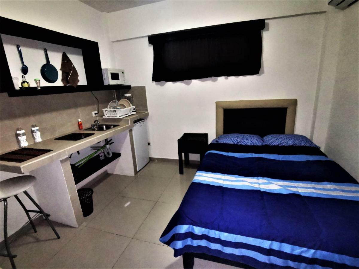 Mi Depa Tec 25 Apartment Монтерей Екстериор снимка