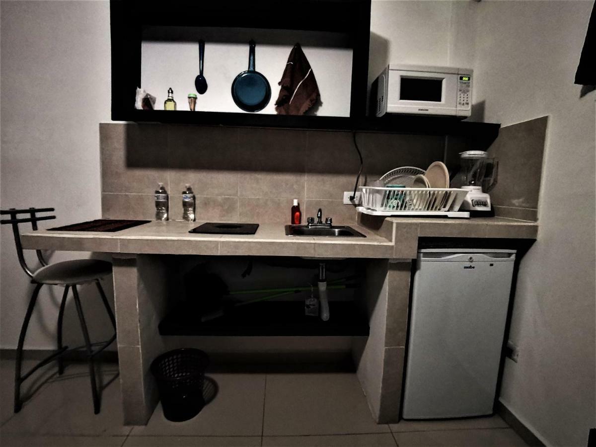 Mi Depa Tec 25 Apartment Монтерей Екстериор снимка