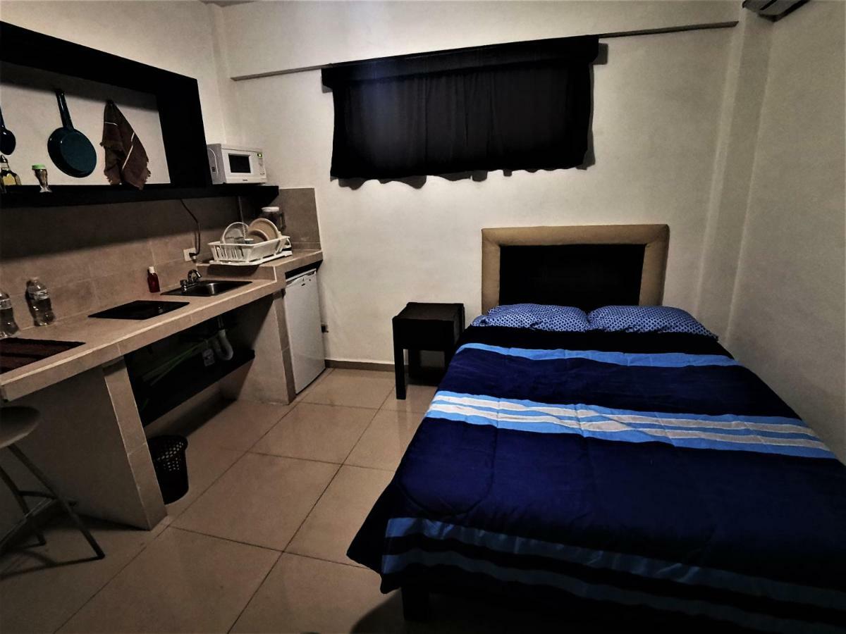 Mi Depa Tec 25 Apartment Монтерей Екстериор снимка